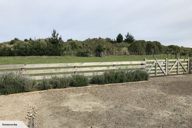 Photo of property in 127 Palmer Road, Foxton Beach, Foxton, 4891