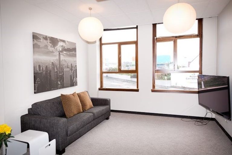 Photo of property in 1/50 City Road, Roslyn, Dunedin, 9010