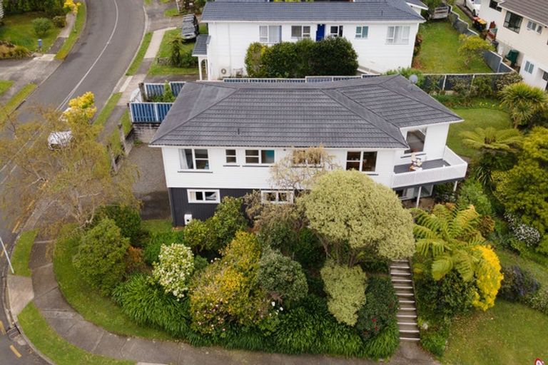 Photo of property in 115 Oriel Avenue, Tawa, Wellington, 5028