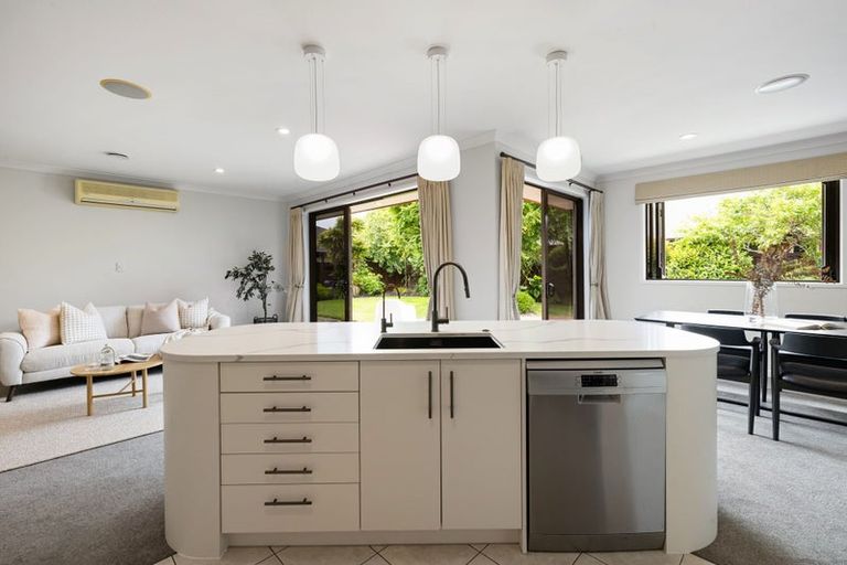 Photo of property in 53 Barrington Drive, Huntington, Hamilton, 3210