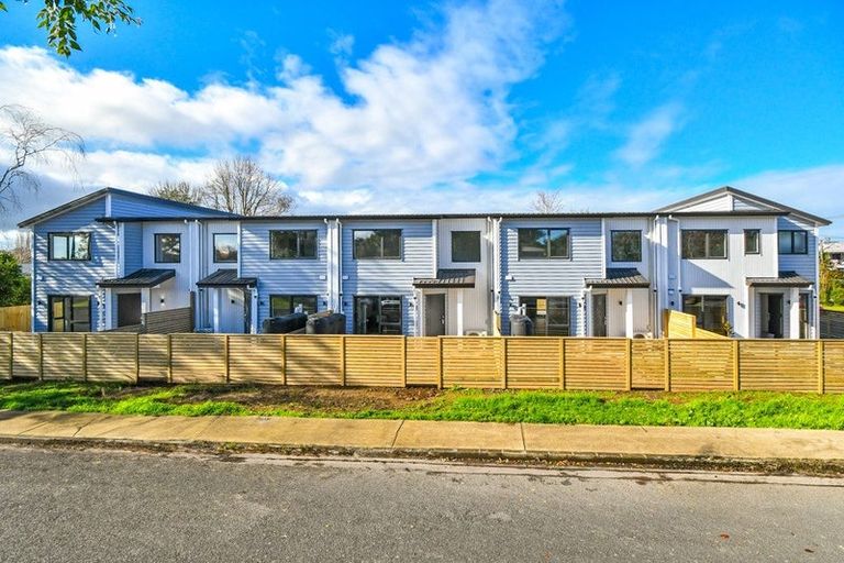 Photo of property in 4a Tasman Drive, Opaheke, Papakura, 2113