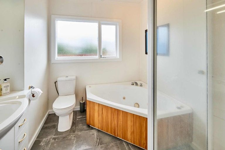 Photo of property in 3 Mcleod Street, Elderslea, Upper Hutt, 5018