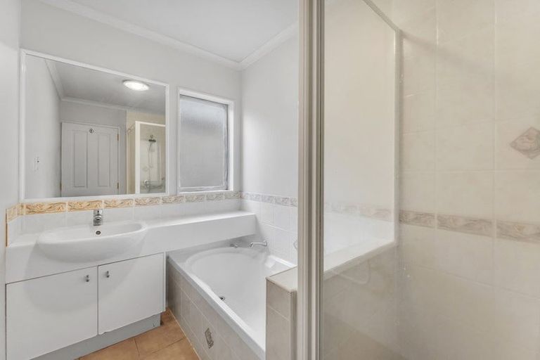 Photo of property in 3 Drummond Drive, Ranui, Auckland, 0612