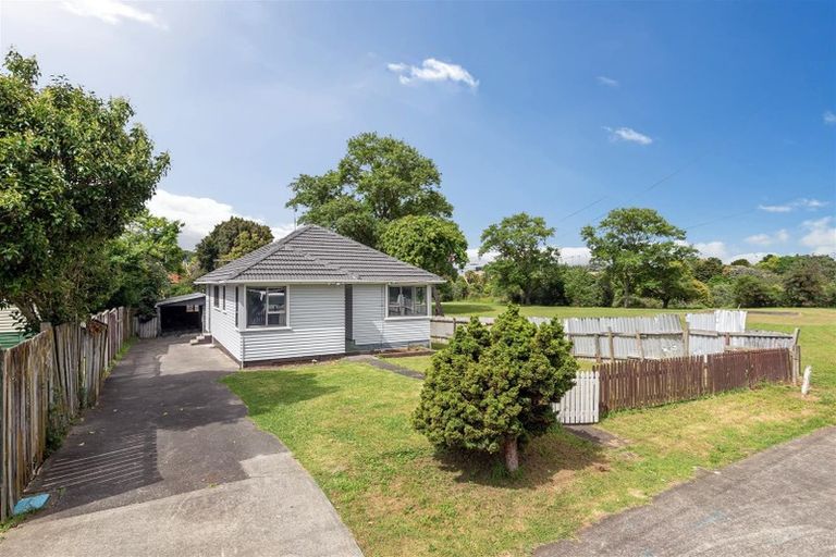 Photo of property in 28 Laxon Avenue, Otara, Auckland, 2025