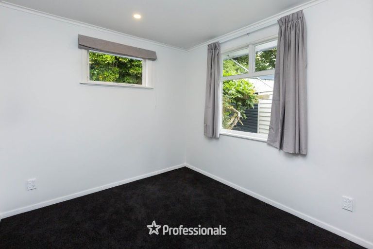 Photo of property in 122 Mcleod Street, Elderslea, Upper Hutt, 5018