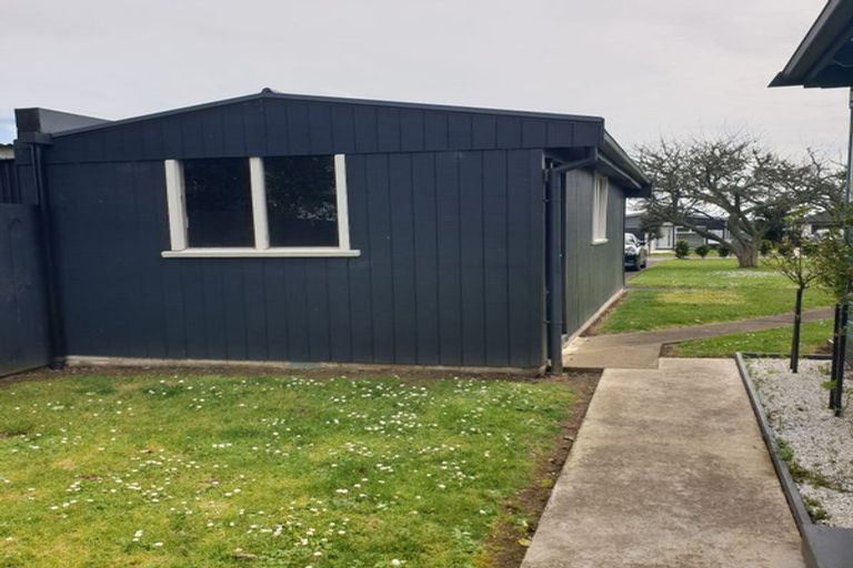 Photo of property in 60 Mclarin Road, Glenbrook, Waiuku, 2681