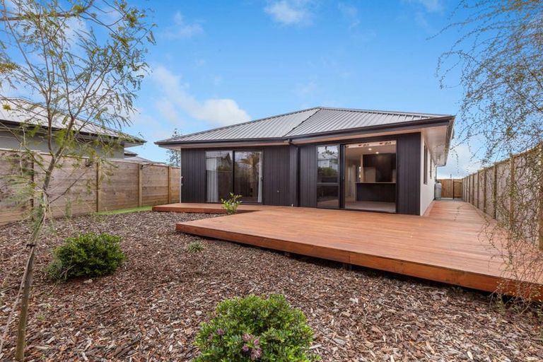 Photo of property in 108d Weraroa Road, Levin, 5510