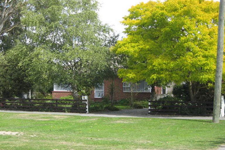 Photo of property in 16 Thornton Street, Darfield, 7510