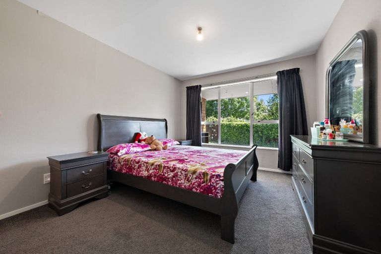 Photo of property in 1/63b Waimairi Road, Upper Riccarton, Christchurch, 8041