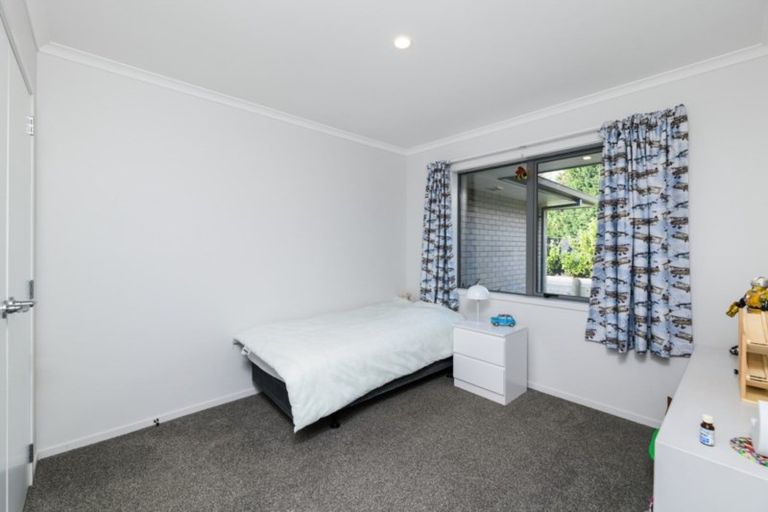 Photo of property in 43 Benmore Crescent, Pyes Pa, Tauranga, 3112