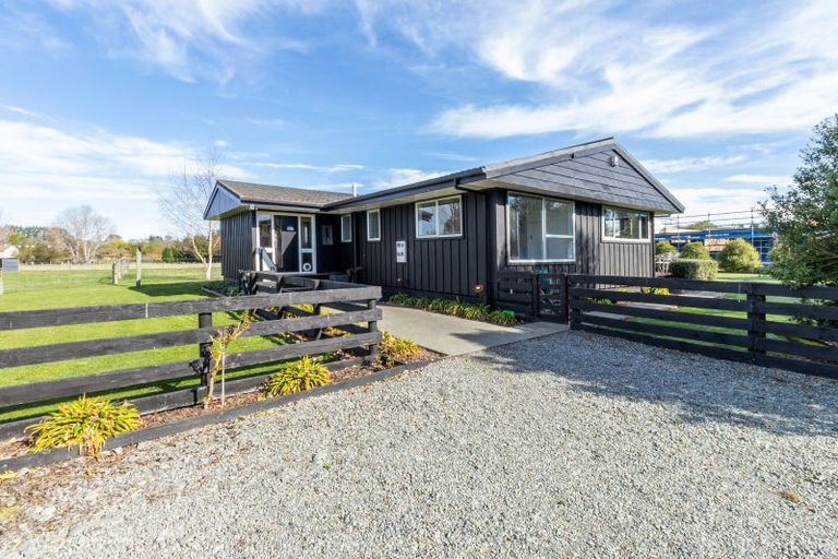 Photo of property in 16 Fergusson Street, Geraldine, 7930