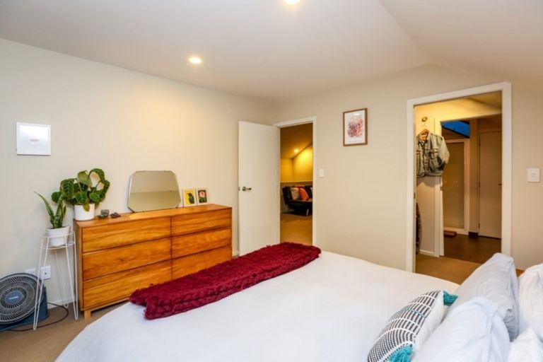 Photo of property in 250b Courtenay Street, Strandon, New Plymouth, 4312