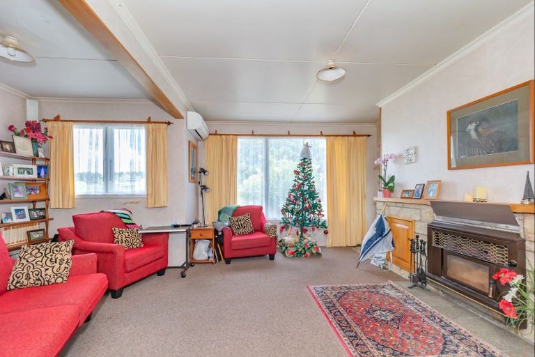 Photo of property in 5 Ngatiawa Street, Himatangi Beach, Foxton, 4891