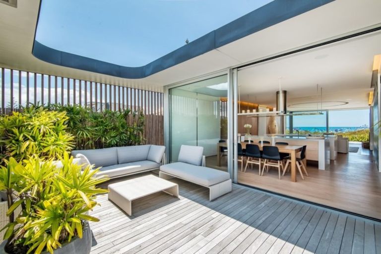 Photo of property in 24 Paku Drive, Tairua, 3508