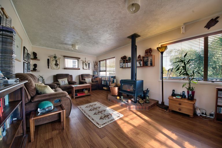 Photo of property in 60 Lynn Road, Bayview, Auckland, 0629