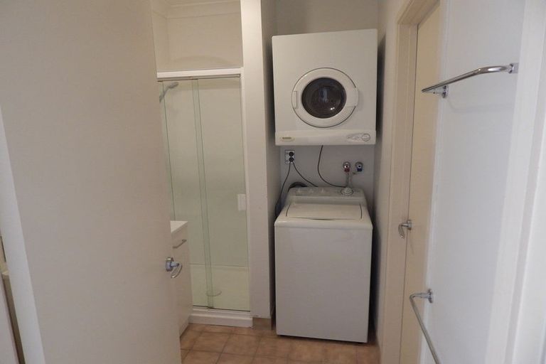 Photo of property in 304/3 Morningside Drive, Morningside, Auckland, 1025