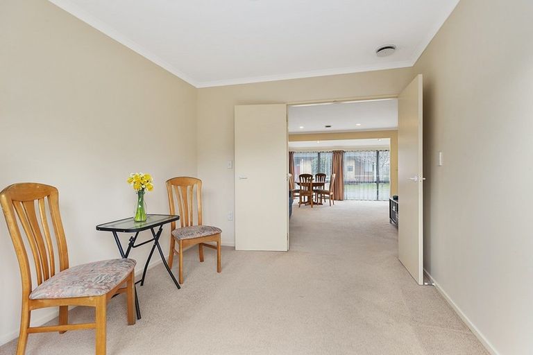 Photo of property in Redwood Village, 42/42 Main Road, Tawa, Wellington, 5028