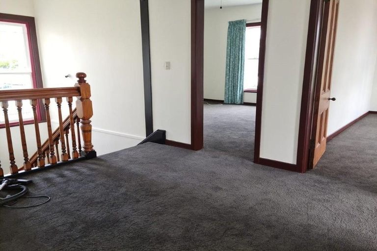Photo of property in 21b Tinakori Road, Thorndon, Wellington, 6011
