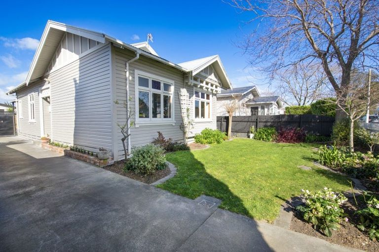 Photo of property in 1 Campaign Street, Napier South, Napier, 4110