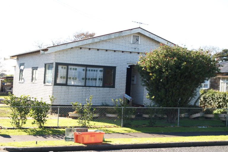 Photo of property in 10 Rosella Road, Mangere East, Auckland, 2024