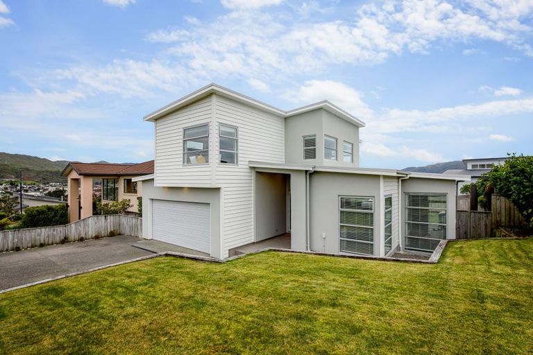 Photo of property in 20 Nelson Avenue, Aotea, Porirua, 5024