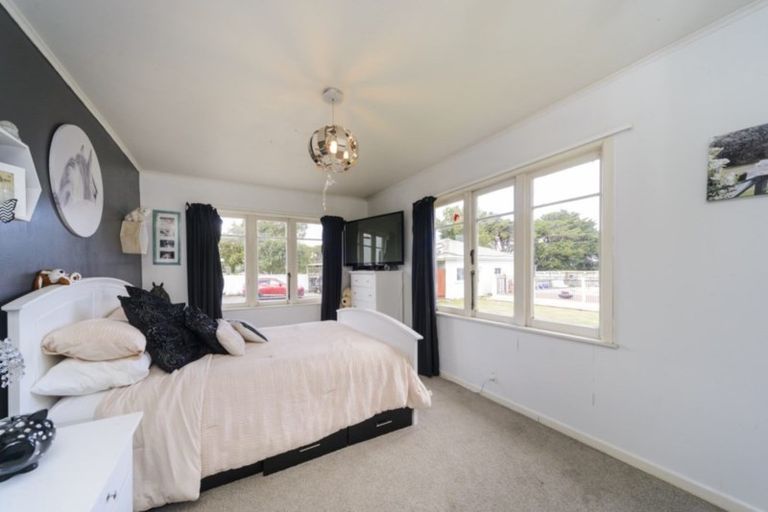 Photo of property in 1032 Kimbolton Road, Feilding, 4777