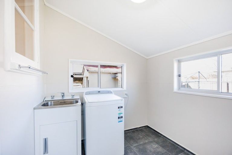 Photo of property in 2 Harford Street, Feilding, 4702