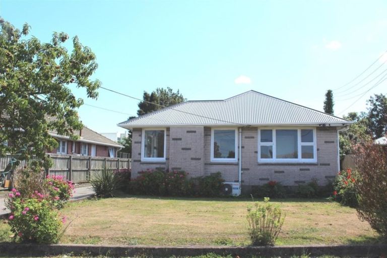 Photo of property in 37 Arthur Street, Upper Riccarton, Christchurch, 8041