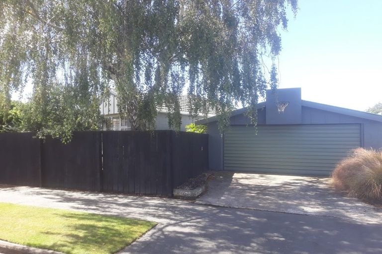 Photo of property in 16 Fusilier Street, Hoon Hay, Christchurch, 8025