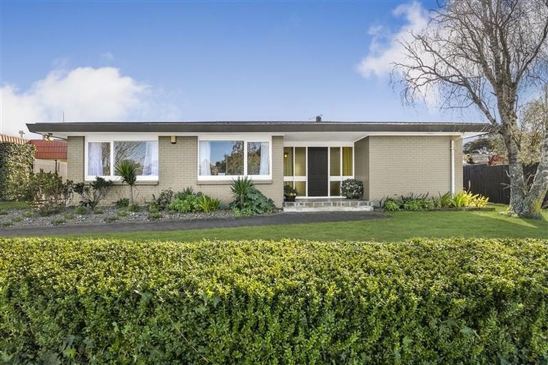 Photo of property in 17 Joyce Street, Pahurehure, Papakura, 2113