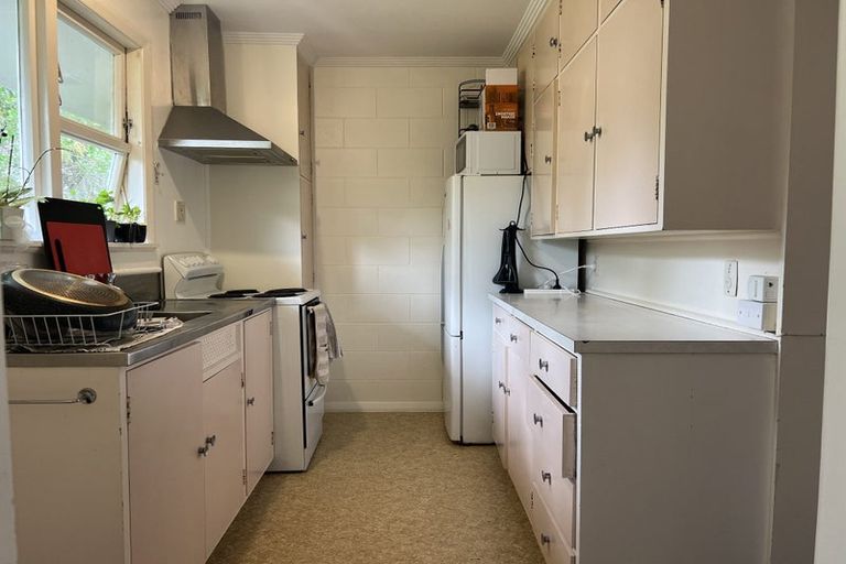 Photo of property in 451 Featherston Street, Palmerston North, 4414