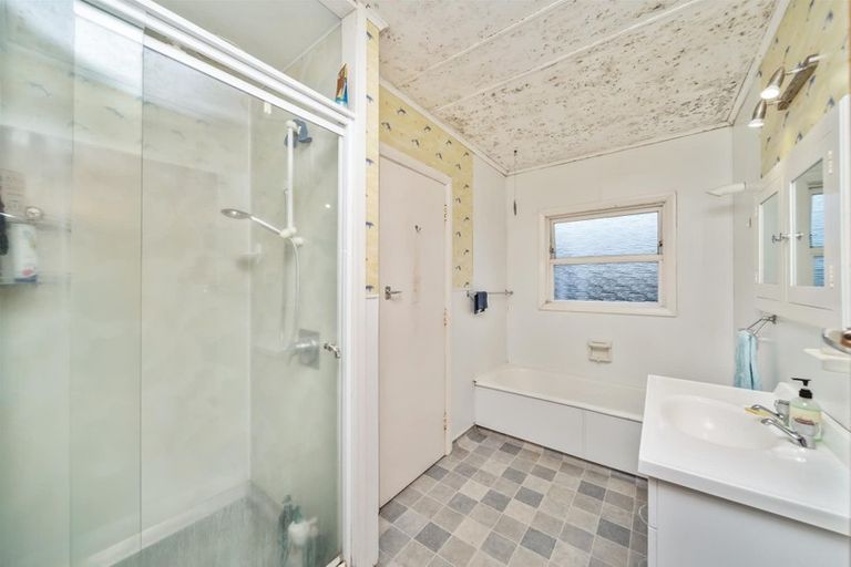 Photo of property in 16 Kegworth Street, Eltham, 4322