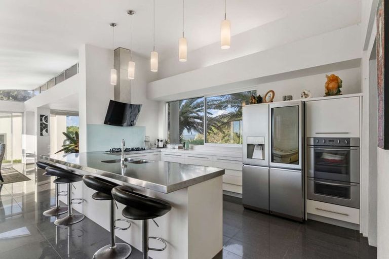 Photo of property in 73 Robertson Road, Otaua, Waiuku, 2682