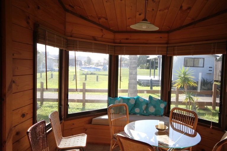 Photo of property in 42 Jubilee Drive, Pauanui, Hikuai, 3579