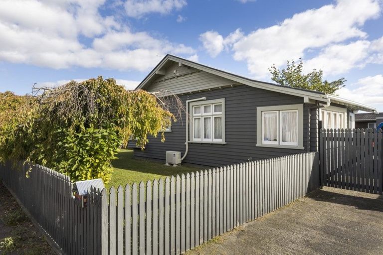 Photo of property in 392 Botanical Road, West End, Palmerston North, 4412