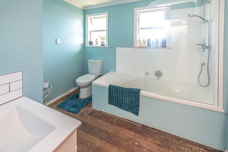 Photo of property in 219 Anzac Parade, Whanganui East, Whanganui, 4500