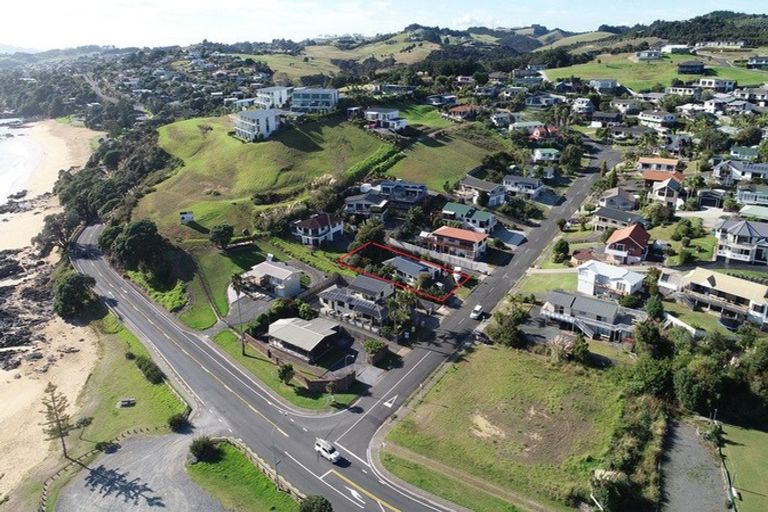 Photo of property in 16 Stratford Drive, Cable Bay, 0420