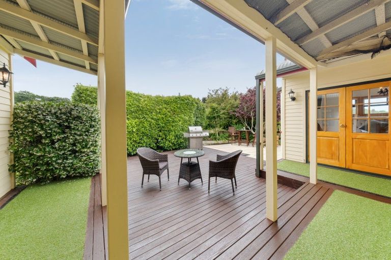 Photo of property in 66 Mcgiven Drive, Ridgewood, New Plymouth, 4371