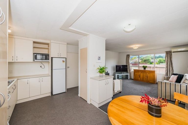 Photo of property in 97a Hillcrest Road, Raumati Beach, Paraparaumu, 5032