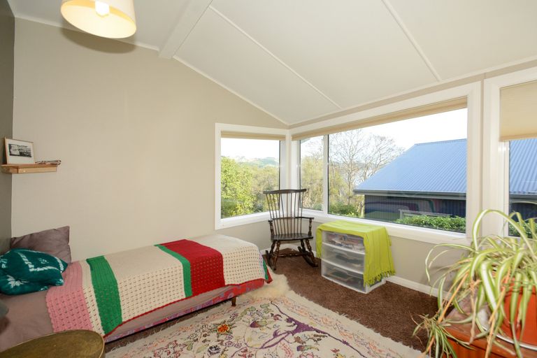 Photo of property in 12 Gorman Street, Macandrew Bay, Dunedin, 9014