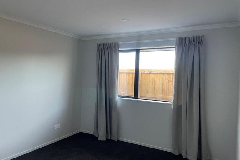 Photo of property in 3 Rudd Street, Woodend, 7691