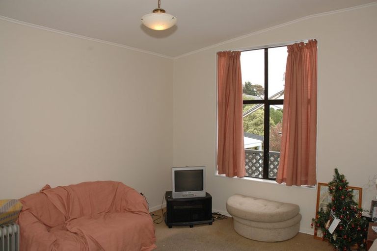 Photo of property in 12 Harper Street, Newtown, Wellington, 6021