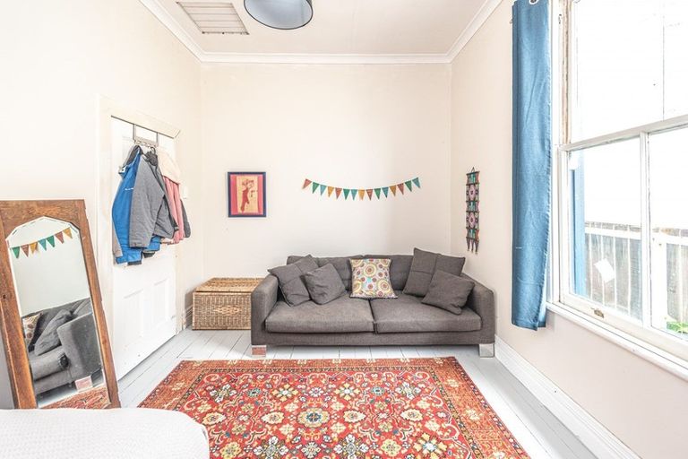 Photo of property in 25 Mason Terrace, Gonville, Whanganui, 4501