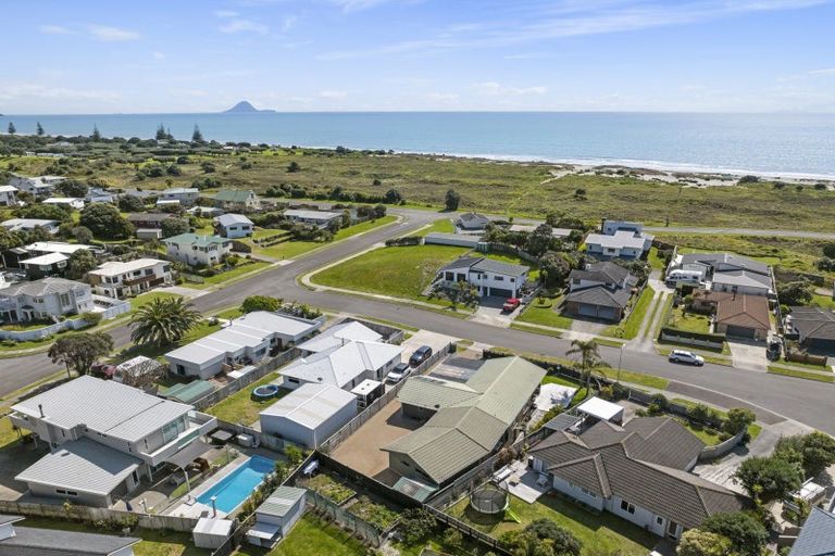 Photo of property in 6 Manuera Place, Ohope, 3121