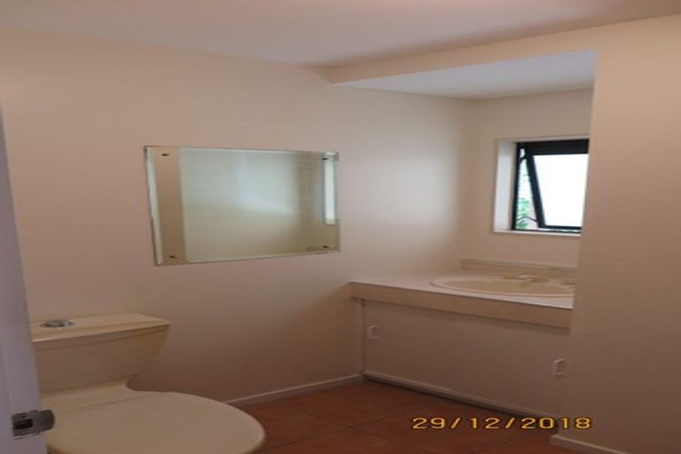 Photo of property in 14 Emlyn Place, Torbay, Auckland, 0630