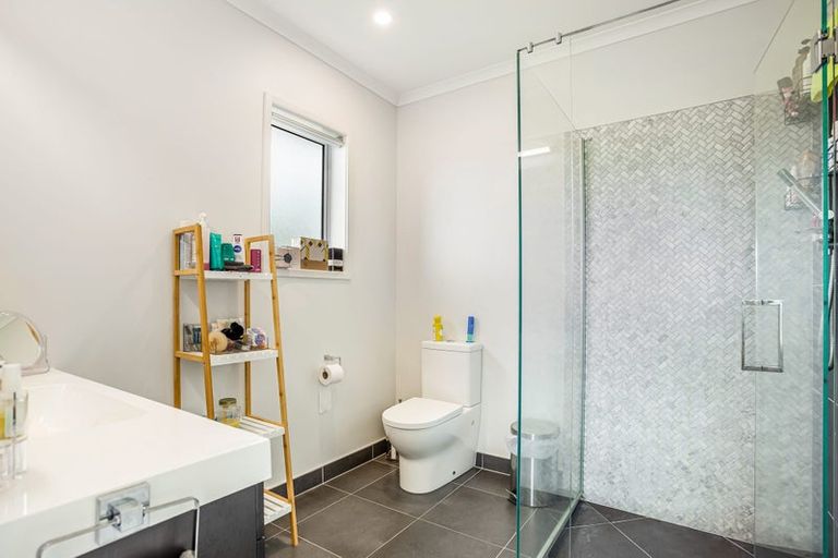 Photo of property in 28 Nellie Drive, Kumeu, 0810