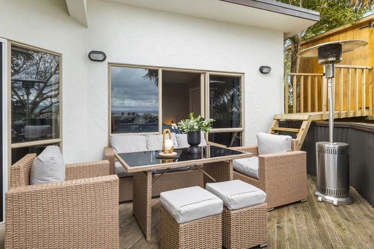 Photo of property in 14 Bell Common Close, Bethlehem, Tauranga, 3110