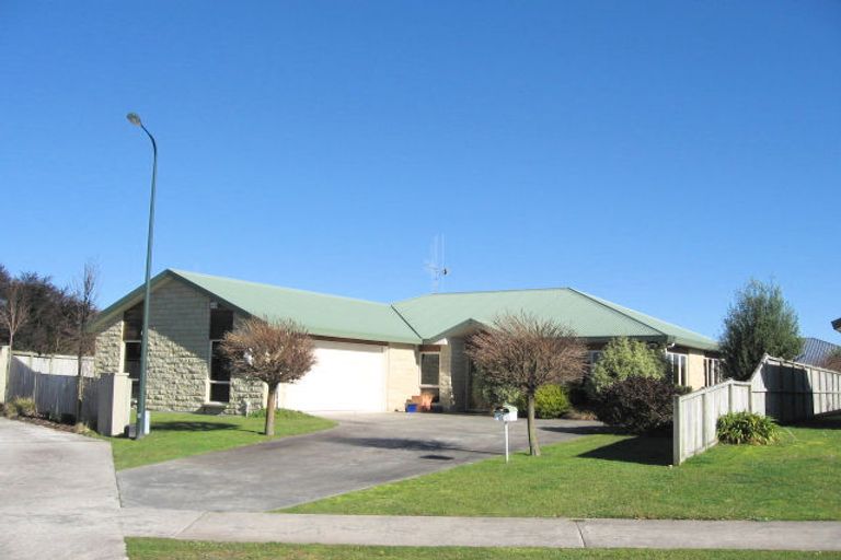 Photo of property in 11 Lavenham Place, Rototuna North, Hamilton, 3210