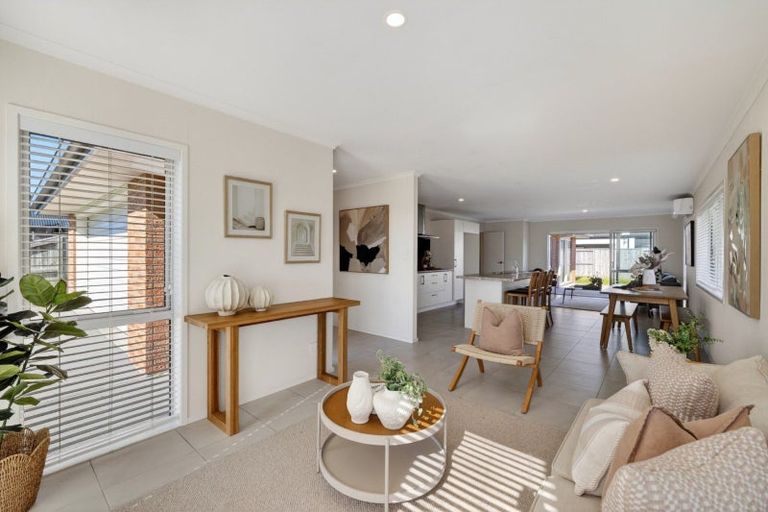Photo of property in 28 Sabre Street, Papamoa Beach, Papamoa, 3118