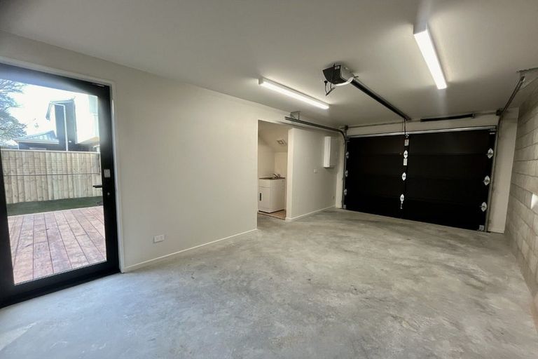 Photo of property in 2/32 Allard Street, Edgeware, Christchurch, 8013